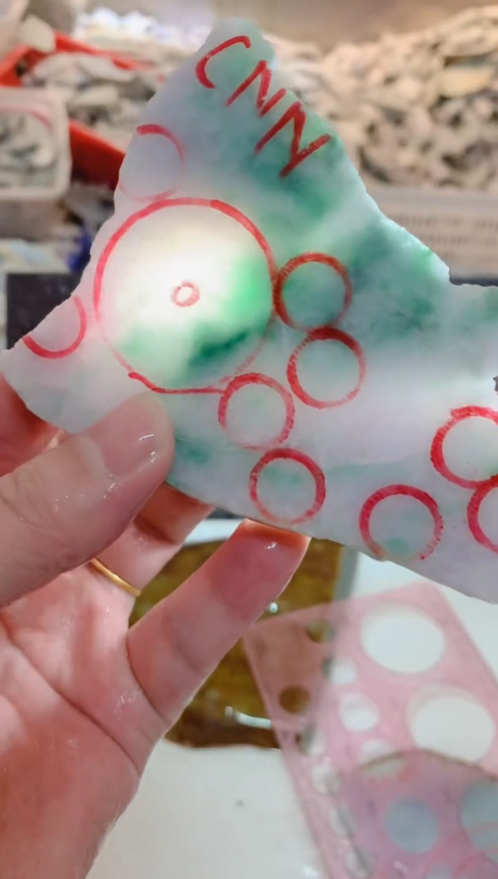 裸石翡翠0朱0翡翠珠宝935