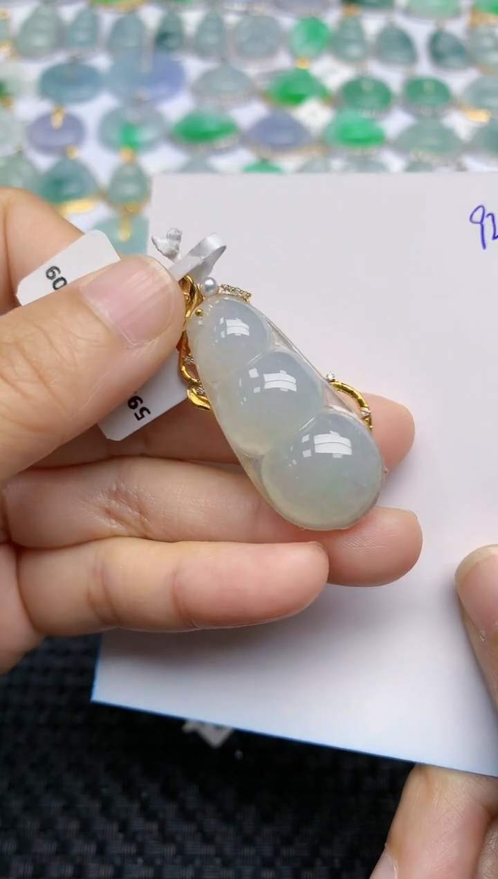 【闪购商品】翡翠挂件18K金镶嵌天然A货翡翠 92