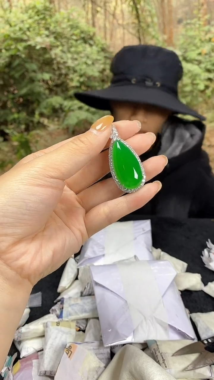 满色吊坠 所见即所得！！