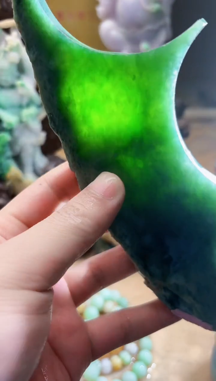 未镶嵌挂件翡翠A货张优9401