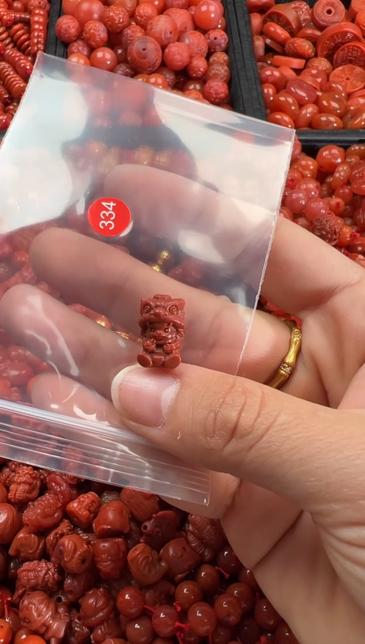 【闪购商品】南红玛瑙颈饰未镶嵌1