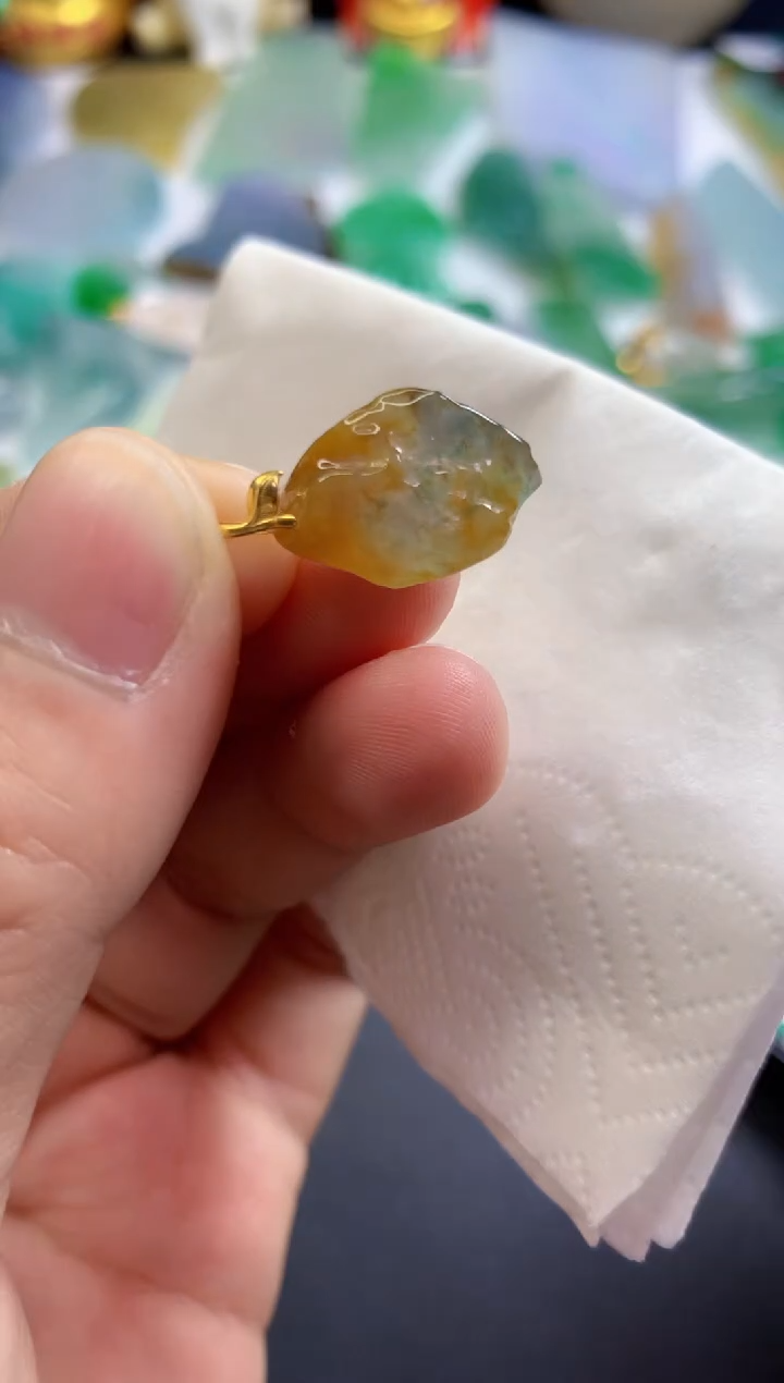 【闪购商品】翡翠吊坠(不含链)未镶嵌466