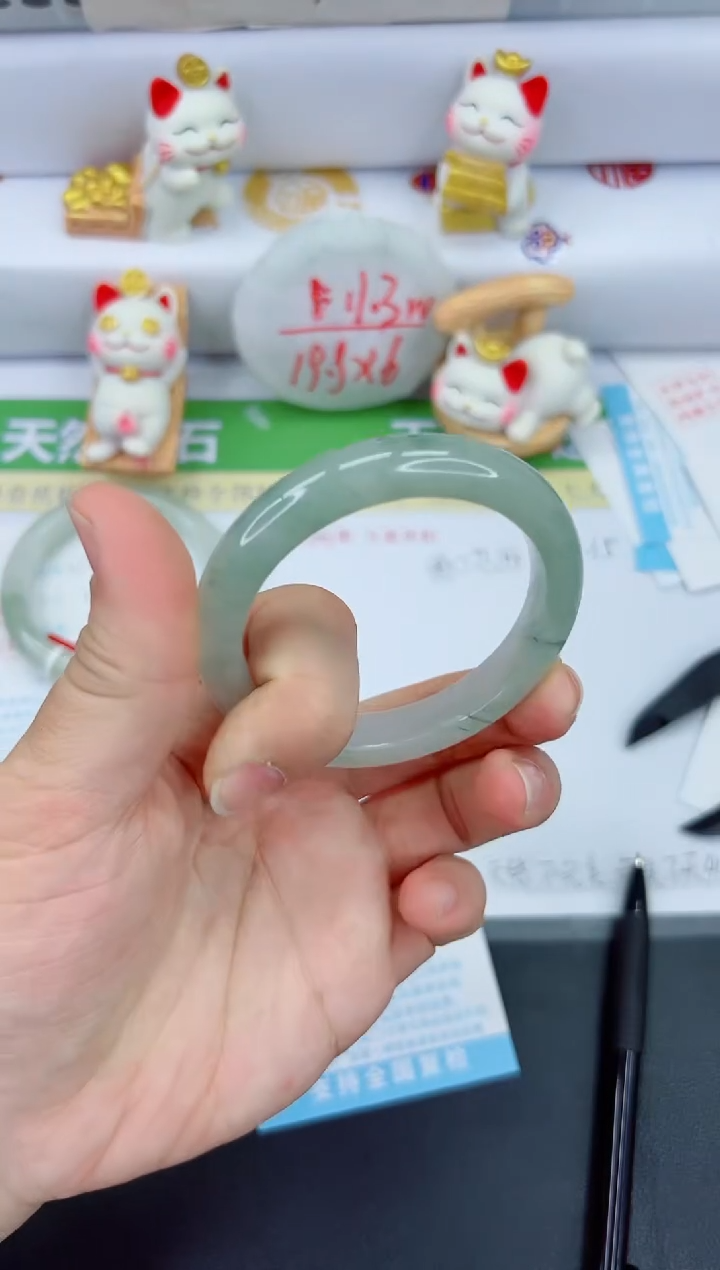 【闪购商品】石英质玉手镯未镶嵌1109-53