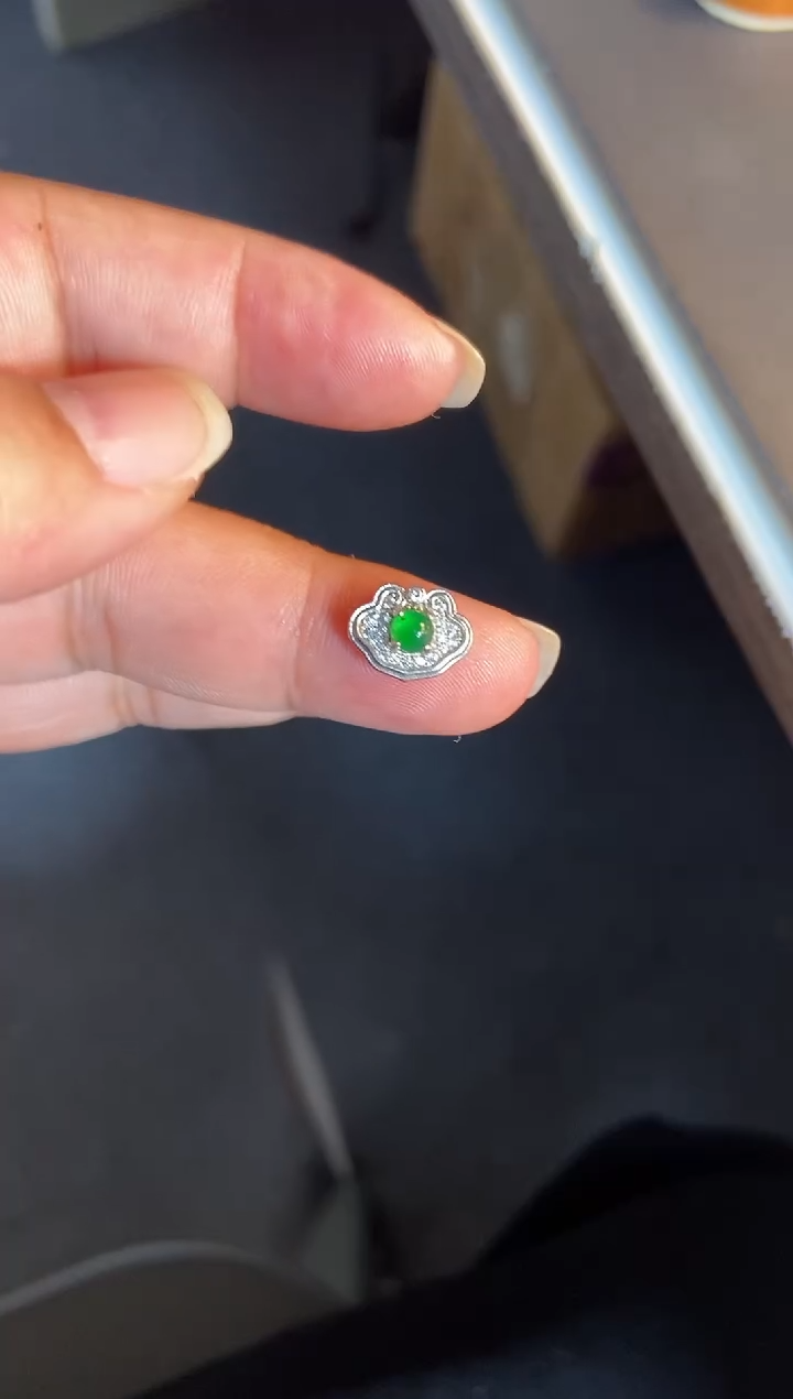 吊坠(不含链)银S925镶嵌翡翠1