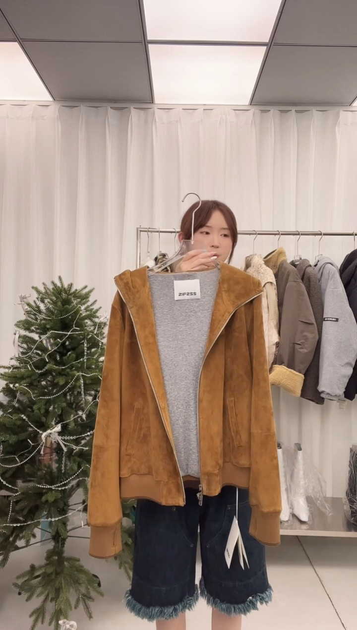 编号029 ZIFZSS品牌 麂皮 羊皮革外套 待开价