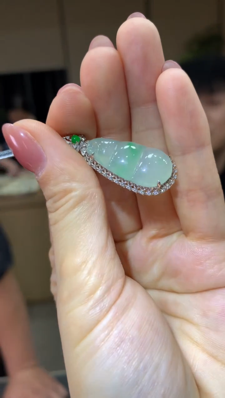 【闪购商品】翡翠颈饰18K金镶嵌|不退不换