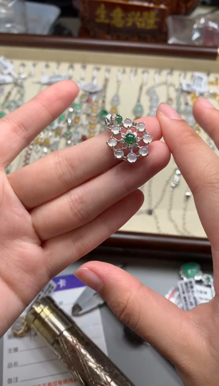 银S925镶嵌戒指翡翠吊坠3