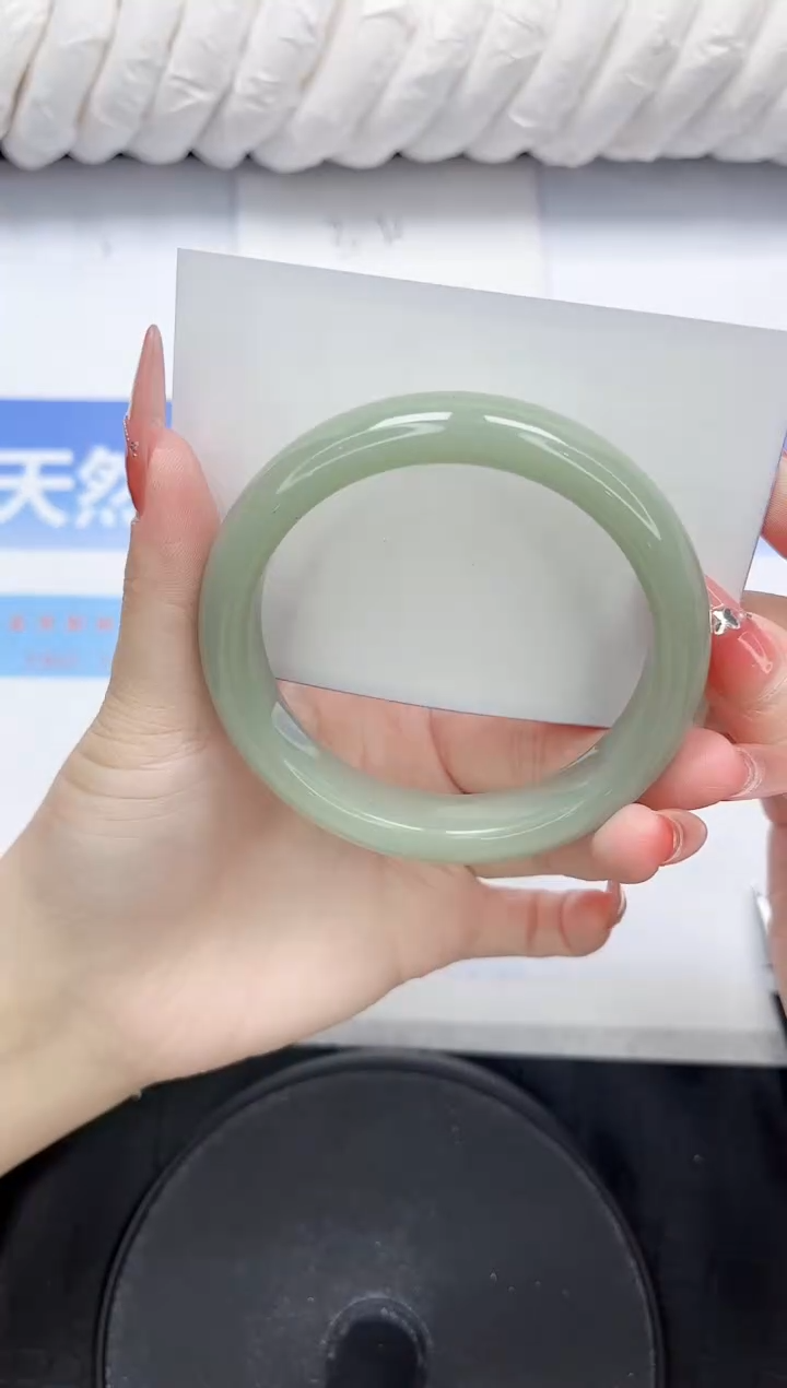 石英质玉手镯未镶嵌32-58