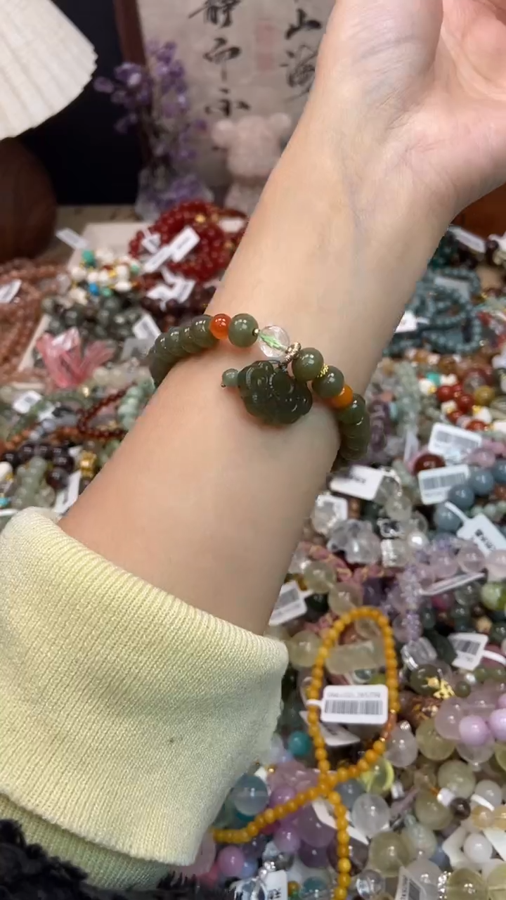 未镶嵌和田玉手饰199