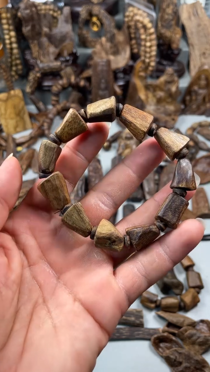 沉香碎屑沉香沉香 达拉干沉香 达拉干