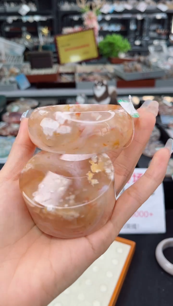 【闪购商品】石英质玉手镯未镶嵌59圈口（赠品镯心）6600216