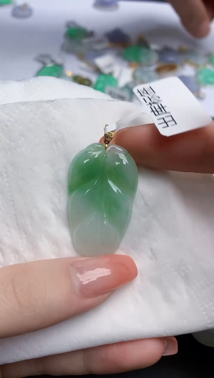 【闪购商品】翡翠颈饰18K金镶嵌天然缅甸翡翠A货