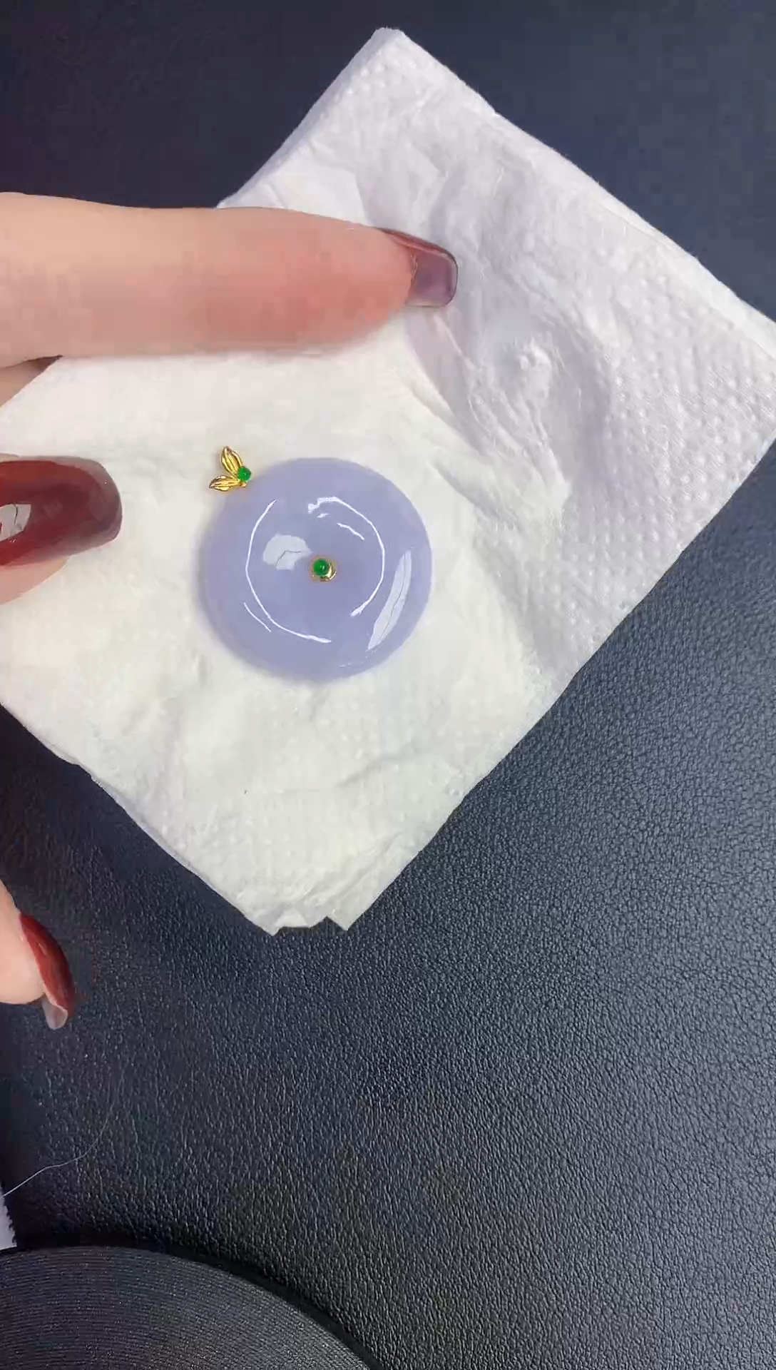 颈饰18K金镶嵌翡翠缅甸天然翡翠A货