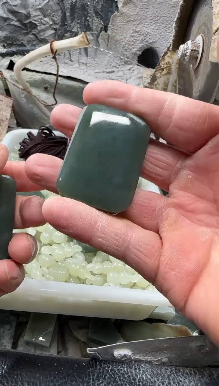 【闪购商品】和田玉颈饰未镶嵌吊坠 多样性 拍一发一