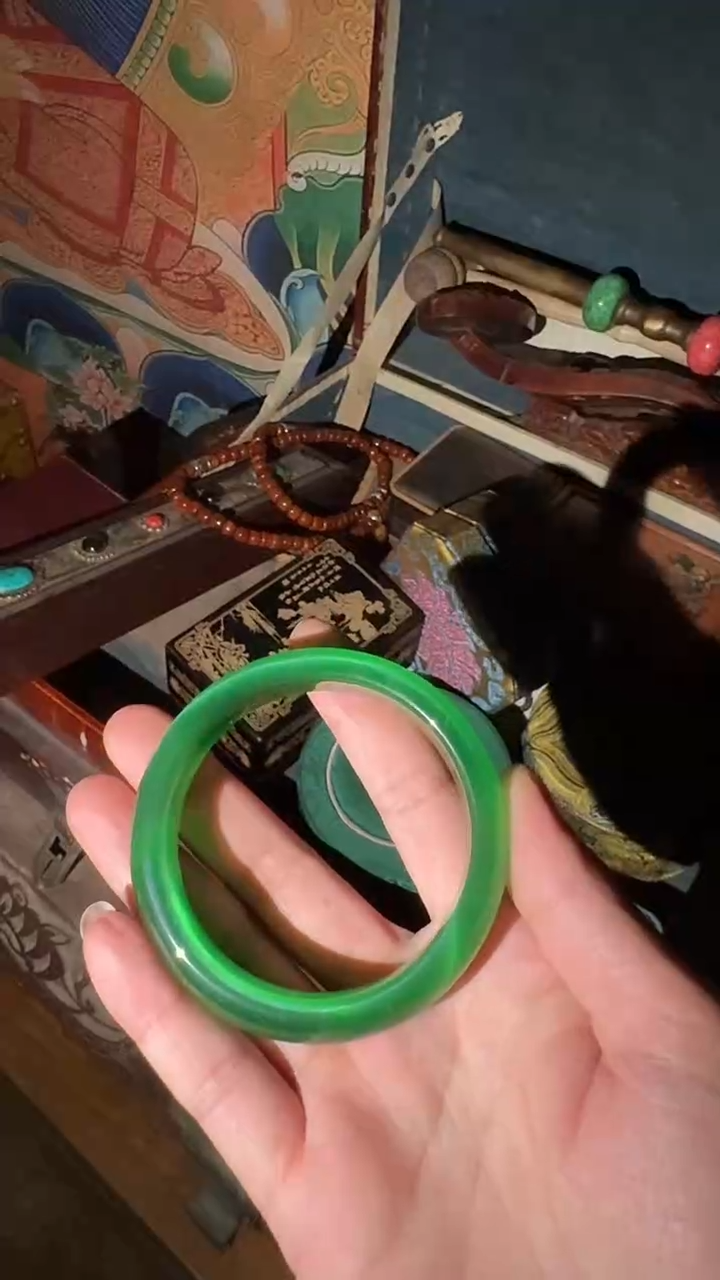 香榧木绿猫眼手镯