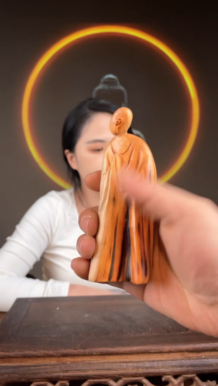 【闪购商品】柏木（崖柏）手工摆件,先抢先得!