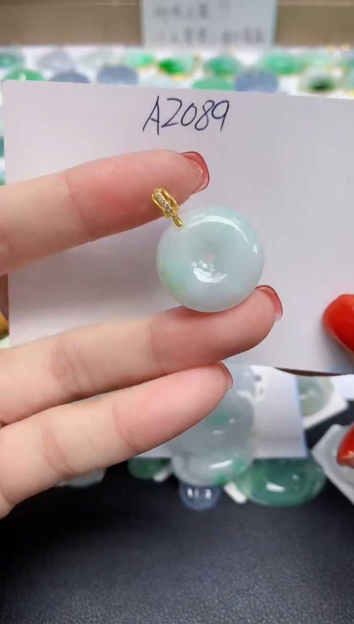 颈饰未镶嵌翡翠天然缅甸翡翠A货翡翠百元以上9元证书费自理