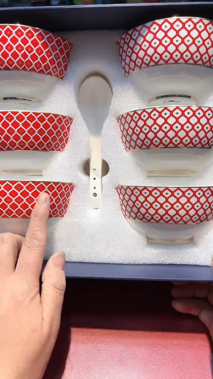 【闪购商品】瓷片00000000000000