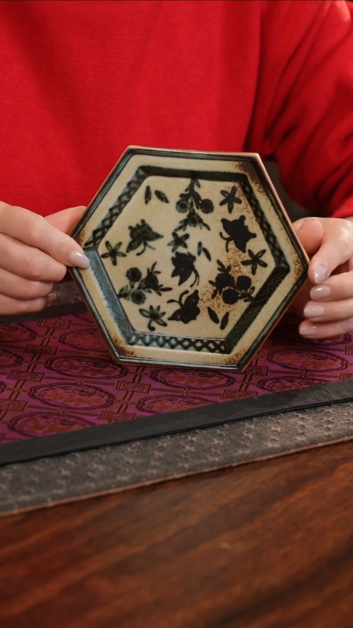 【闪购商品】杯子茗片集花卉六方壶承