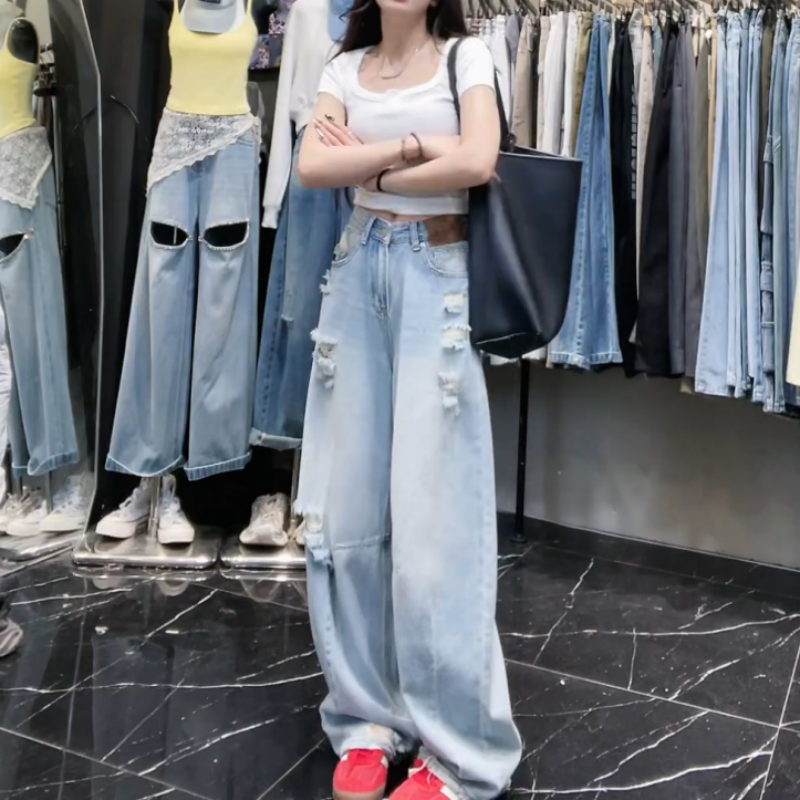 夏款新款显瘦短款修身设计感T恤+百搭显瘦牛仔裤LK2502497