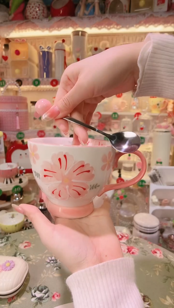 【闪购商品】摆件花朵早餐杯品质好，发货快，放心拍