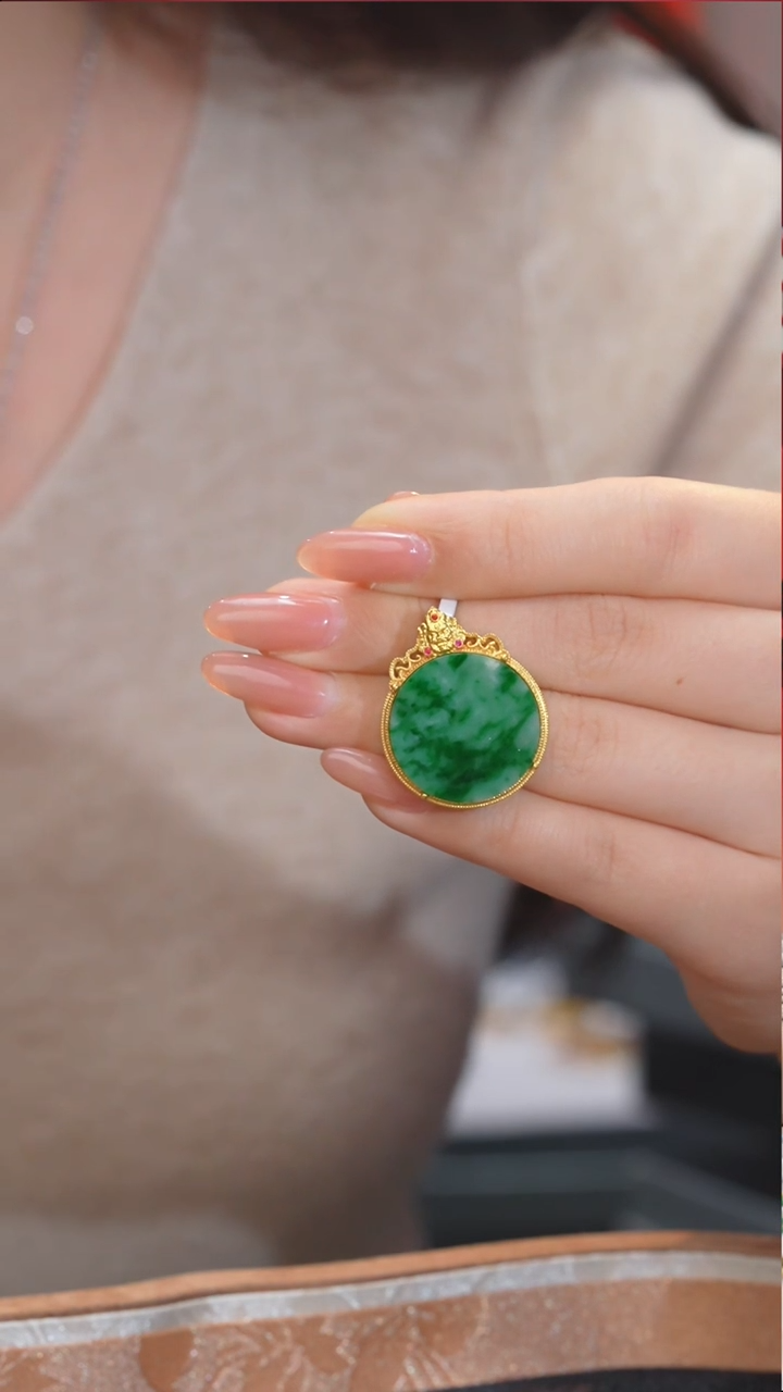 【闪购商品】翡翠吊坠(不含链)18K金镶嵌多样性发@@E0543