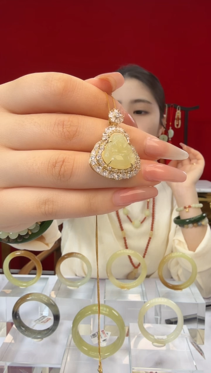 未镶嵌手链和田玉闪购佛公项链