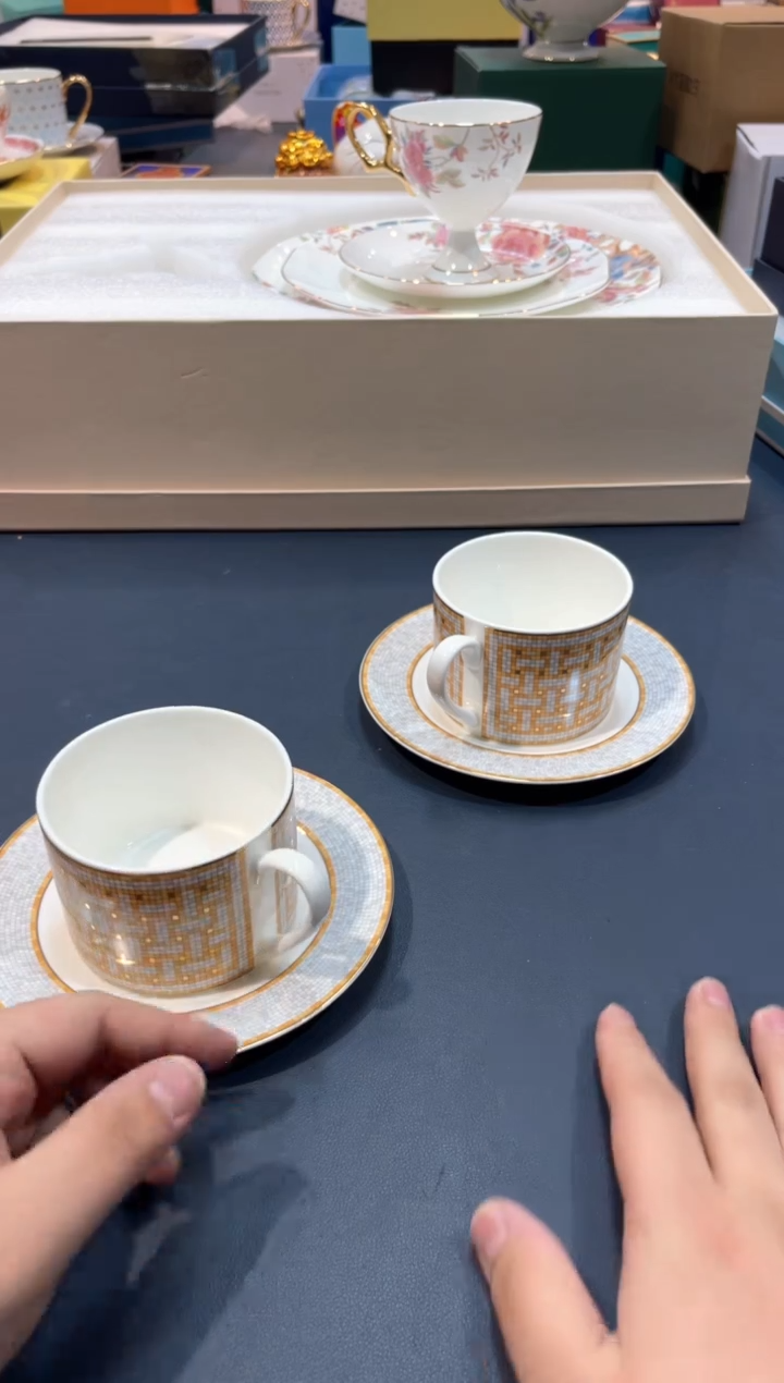 【闪购商品】碗HT161全场正品，京东包邮