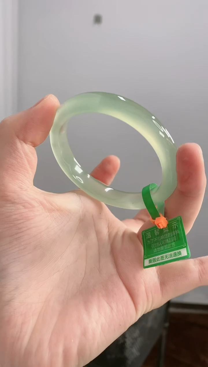 【闪购商品】玛瑙/玉髓手镯未镶嵌54圈