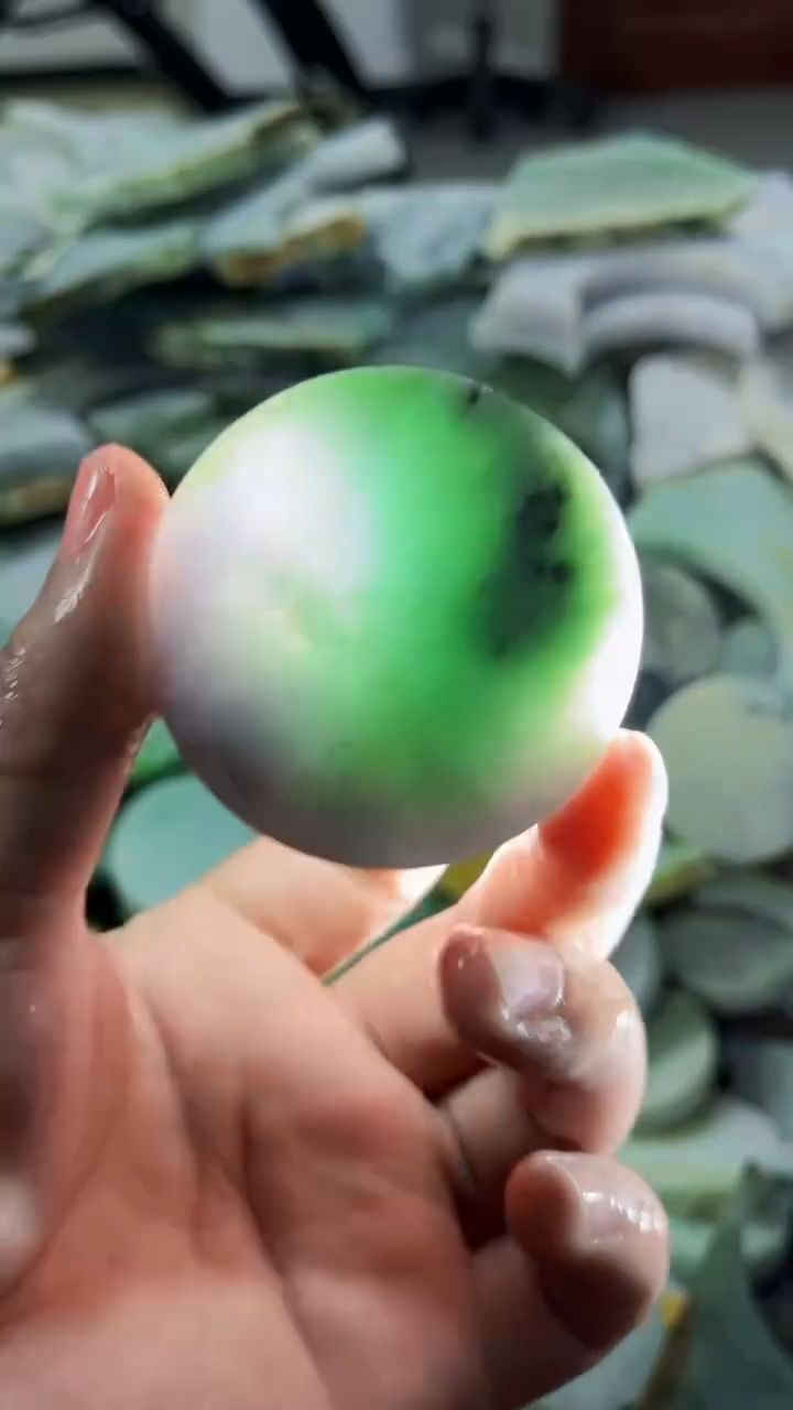 【闪购商品】翡翠挂件未镶嵌A货康壹150