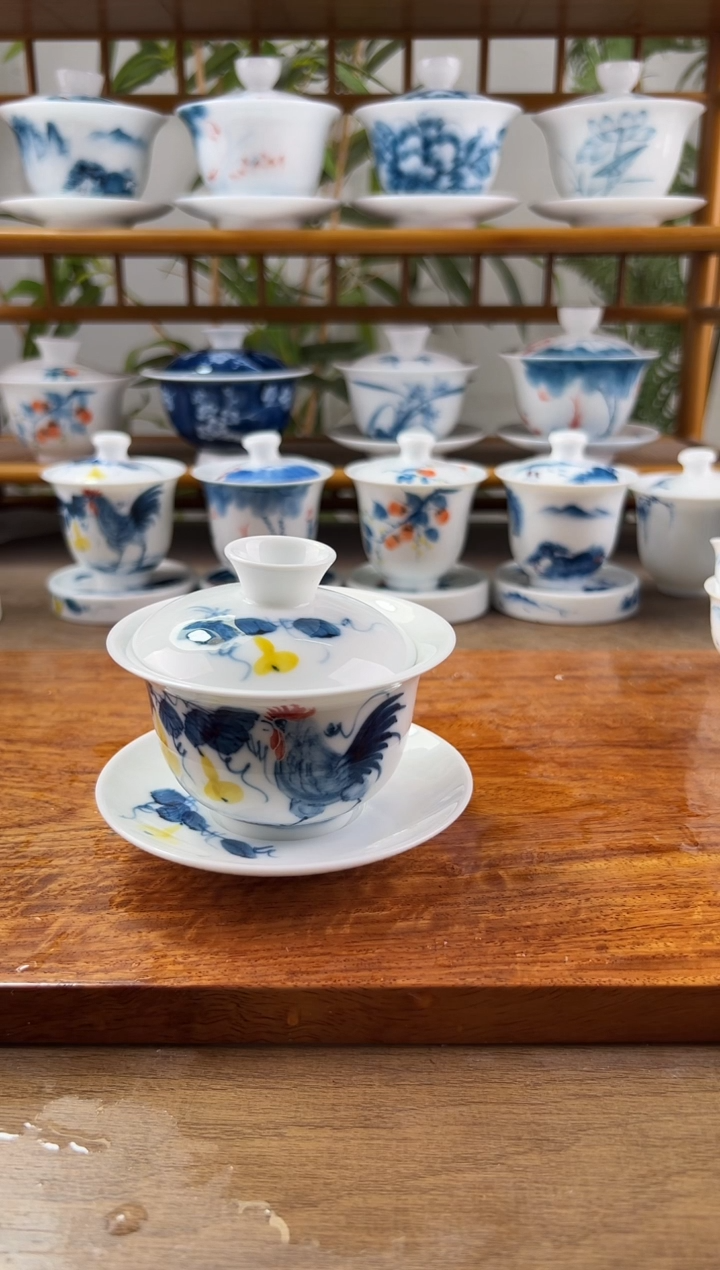 微瑕葫芦公鸡130CC三才盖碗