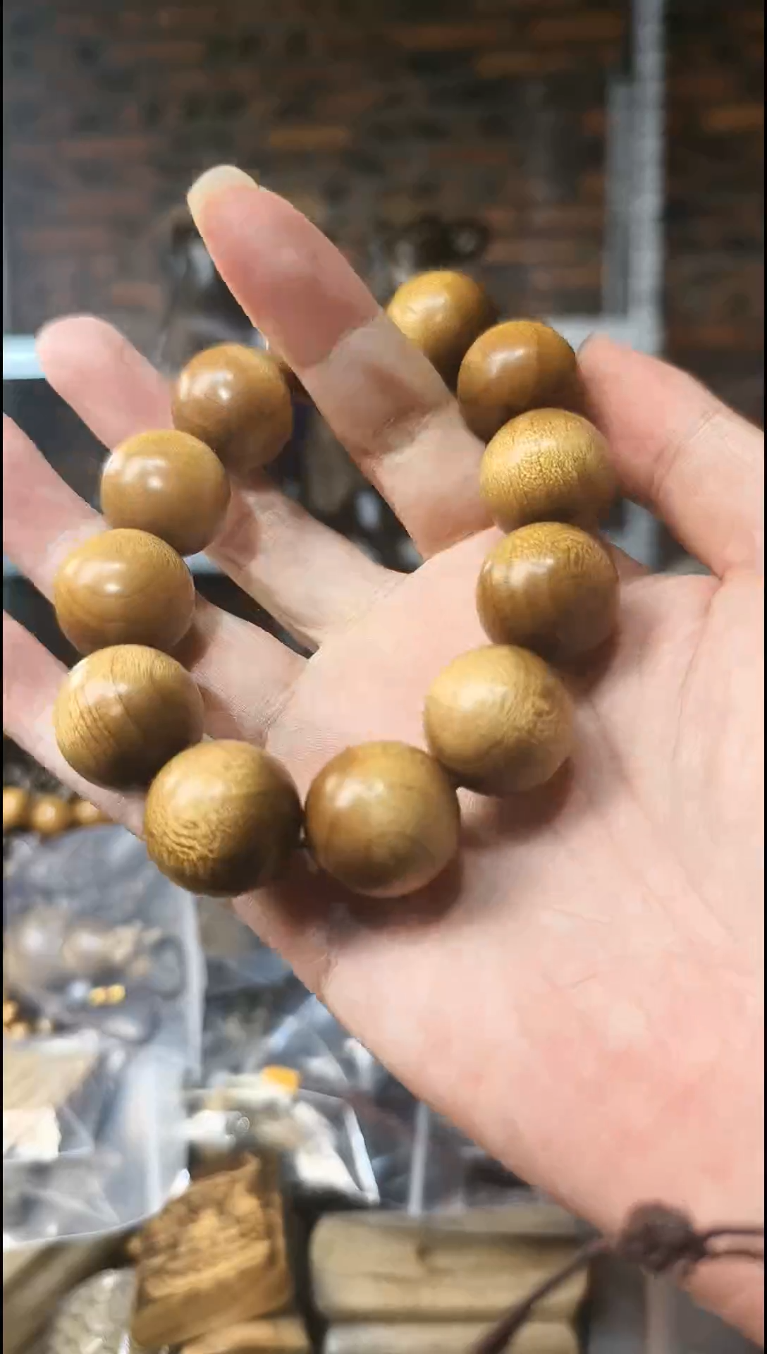 【闪购商品】金丝楠2.0阴沉黄手串