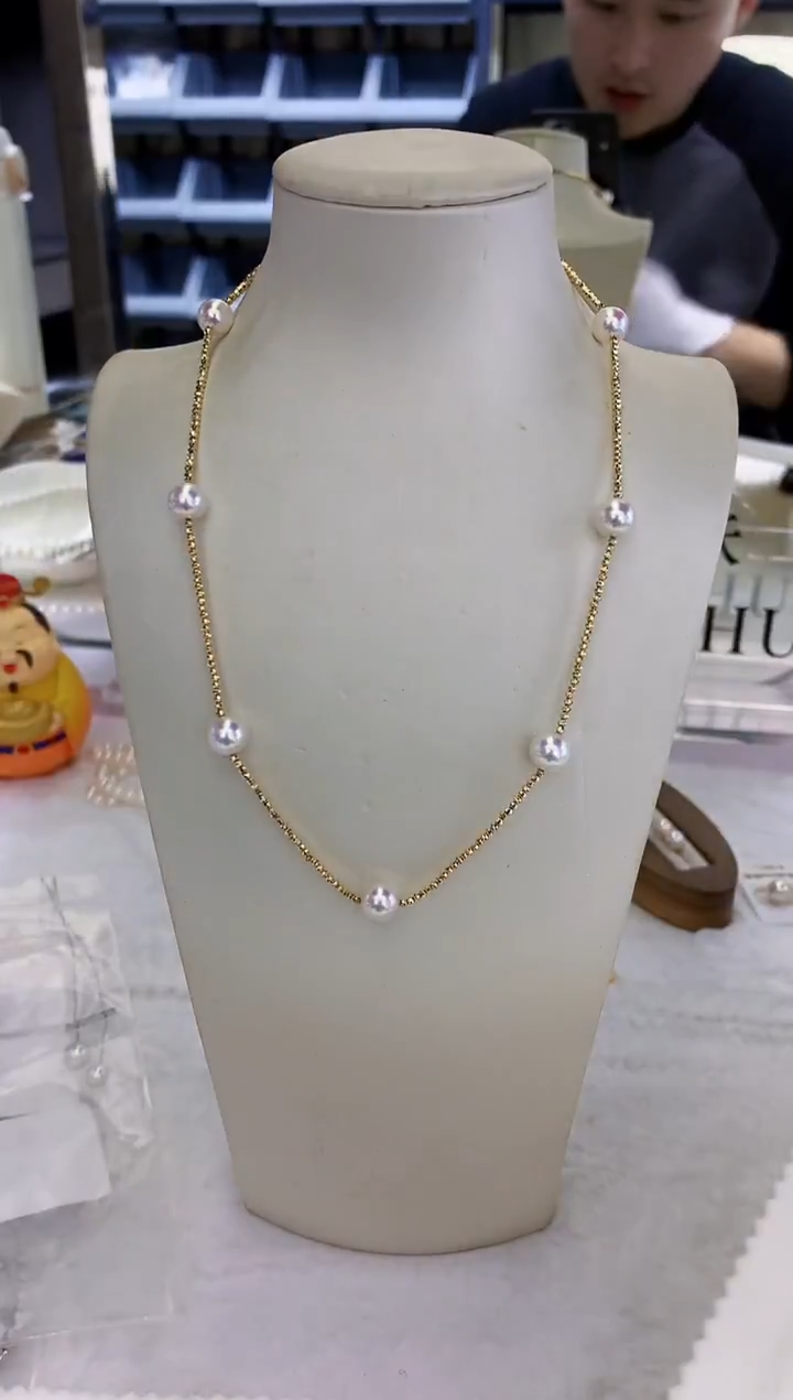 18K金镶嵌饰品海水珍珠设计款项链