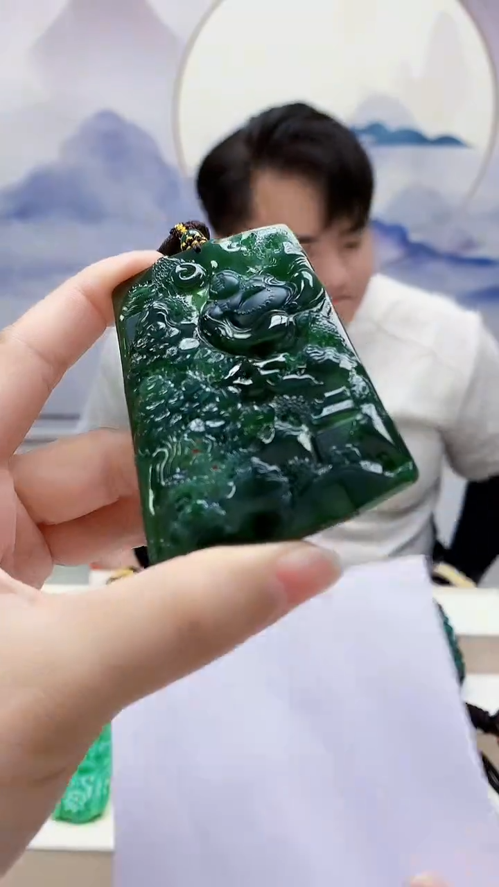 未镶嵌定制翡翠5060lr-毛货挂件50