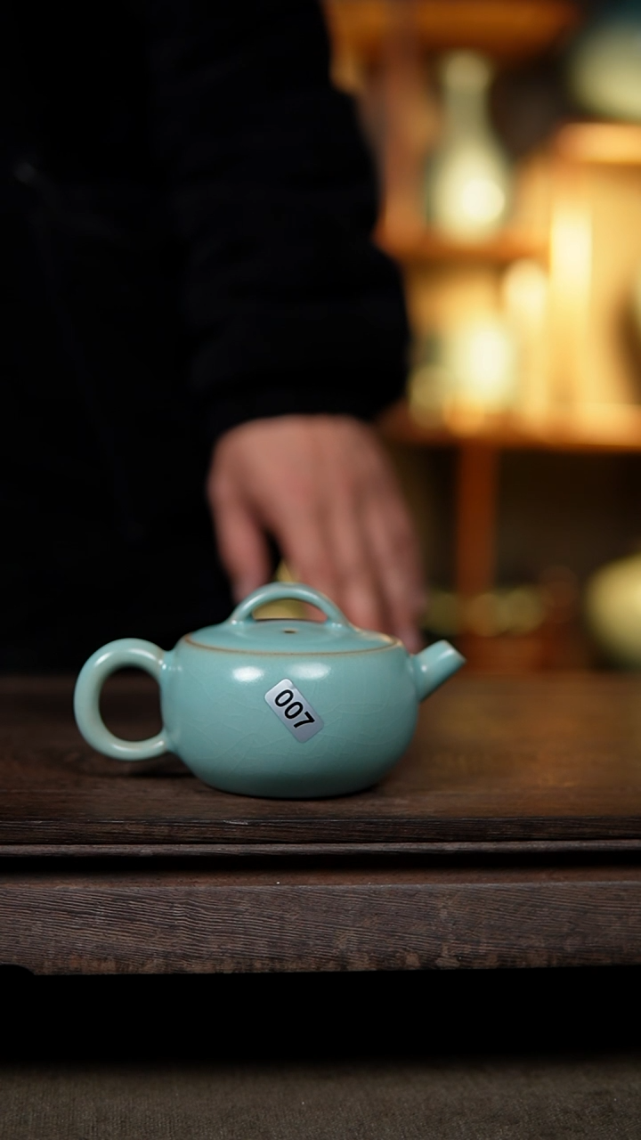 【闪购商品】杯仿古天青汉瓦坦克壶007