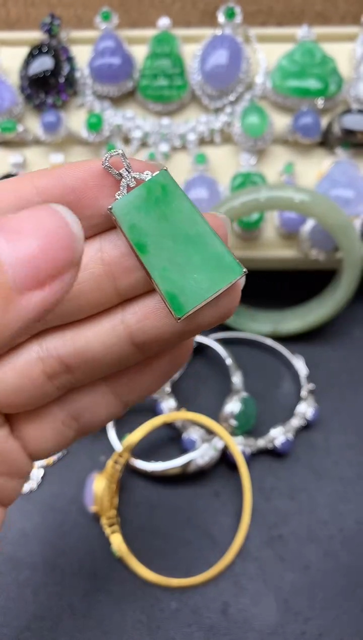 【闪购商品】翡翠颈饰18K金镶嵌312-中国好珍宝