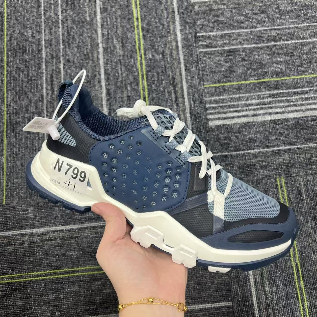 3-新款男鞋百搭网面鞋 N799