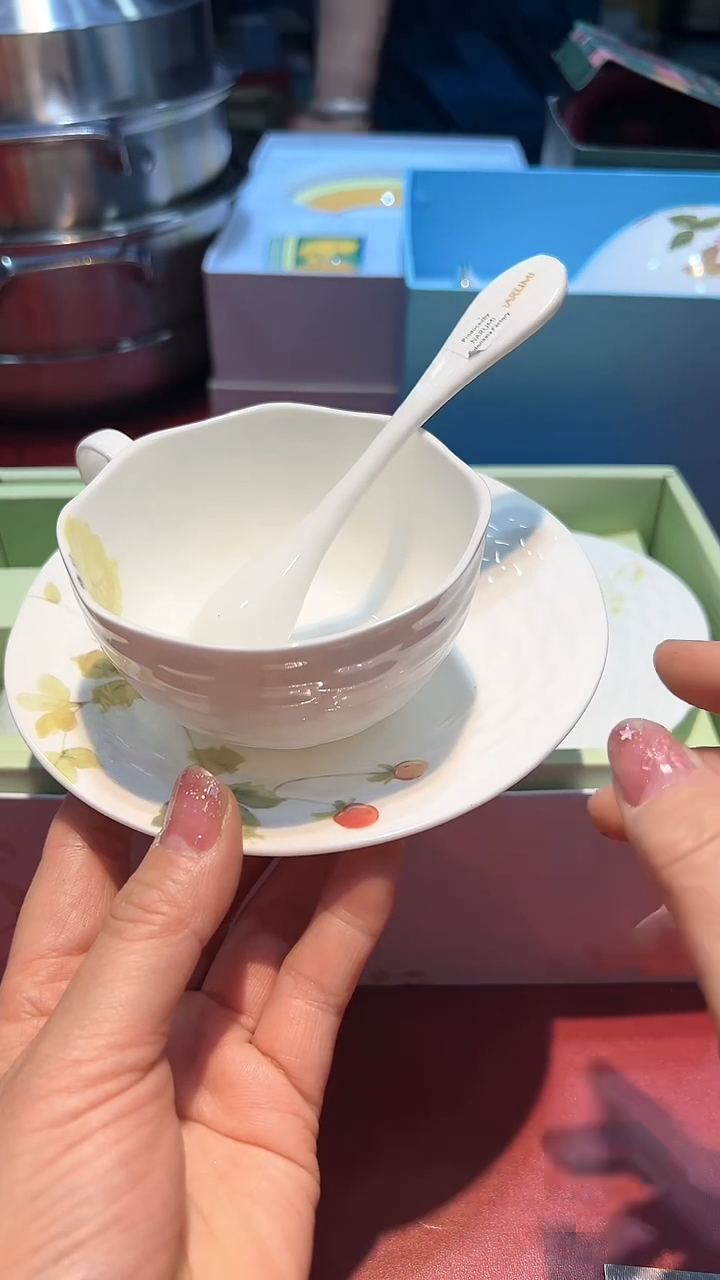 【闪购商品】瓷片锅碗瓢盆一件不剩