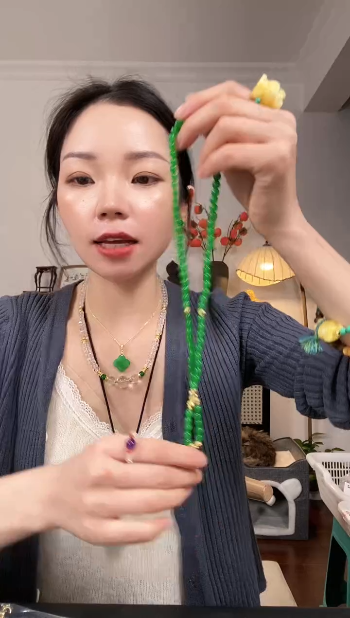 【闪购商品】琥珀颈饰未镶嵌A454AAAAA