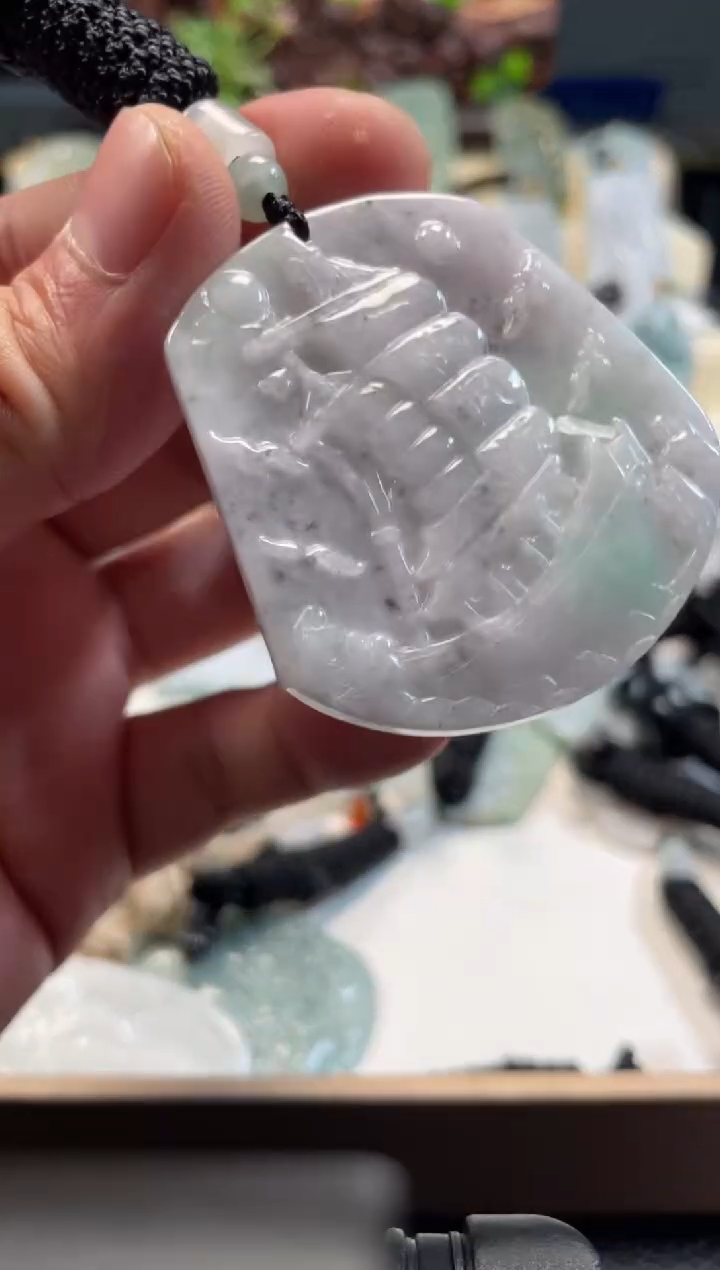 颈饰未镶嵌翡翠12/05/078