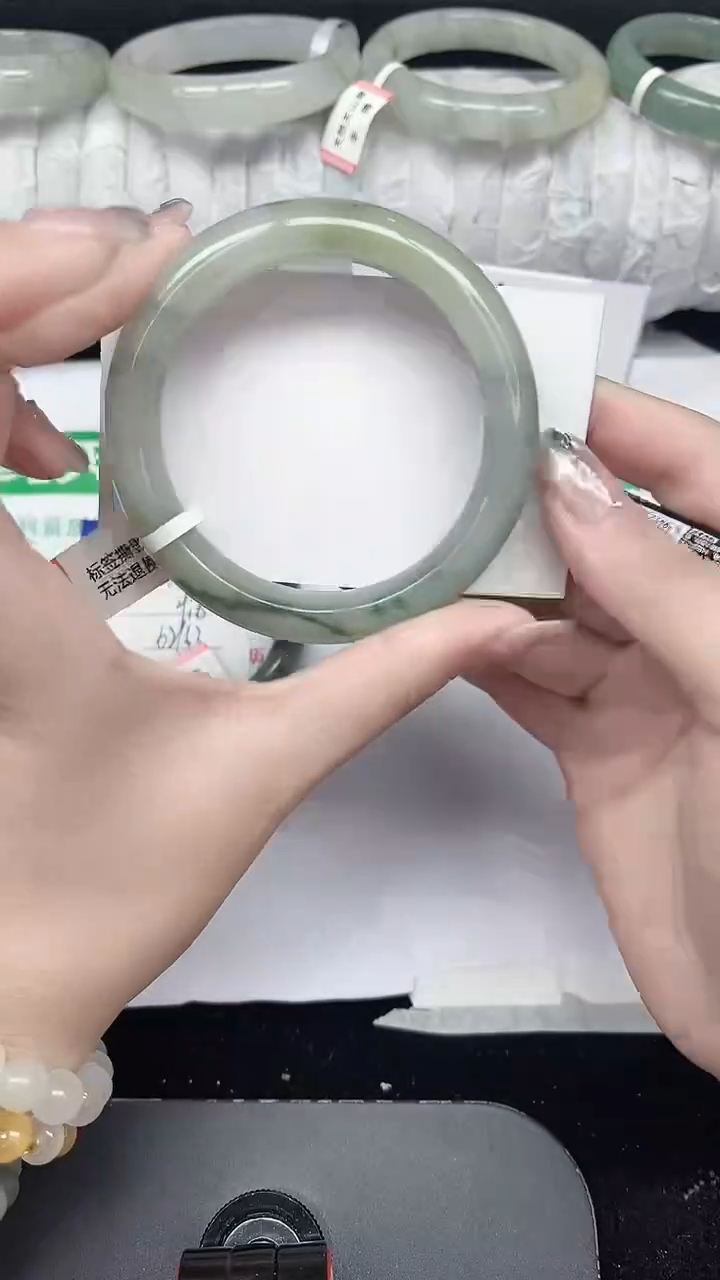 未镶嵌手镯石英质玉166-56/57