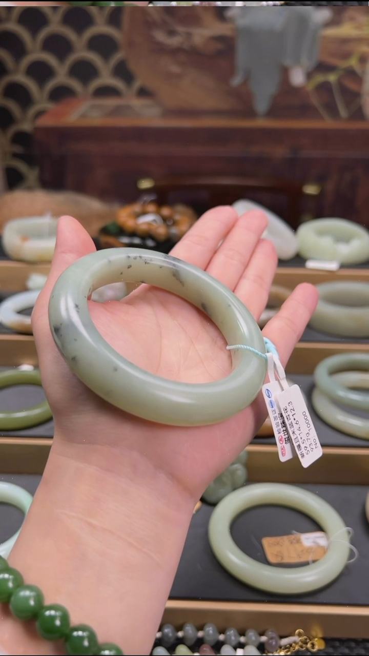 未镶嵌手镯和田玉且末蓝青花59