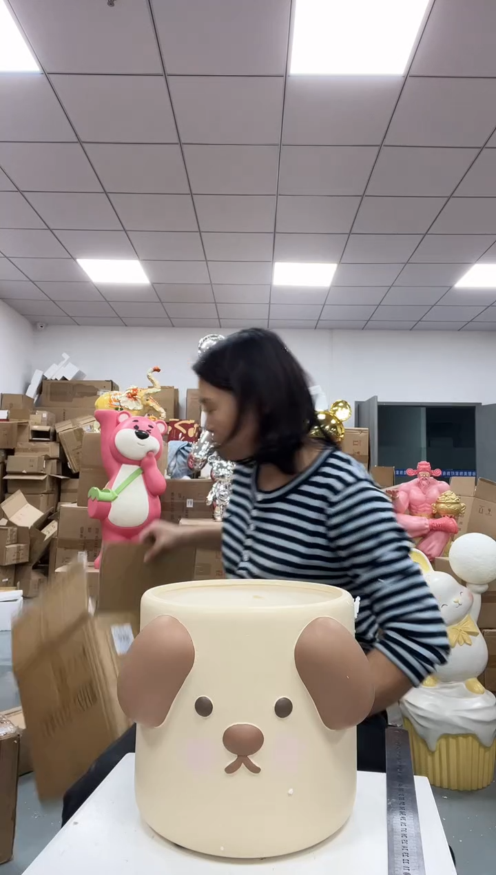 树脂小狗落地花盆