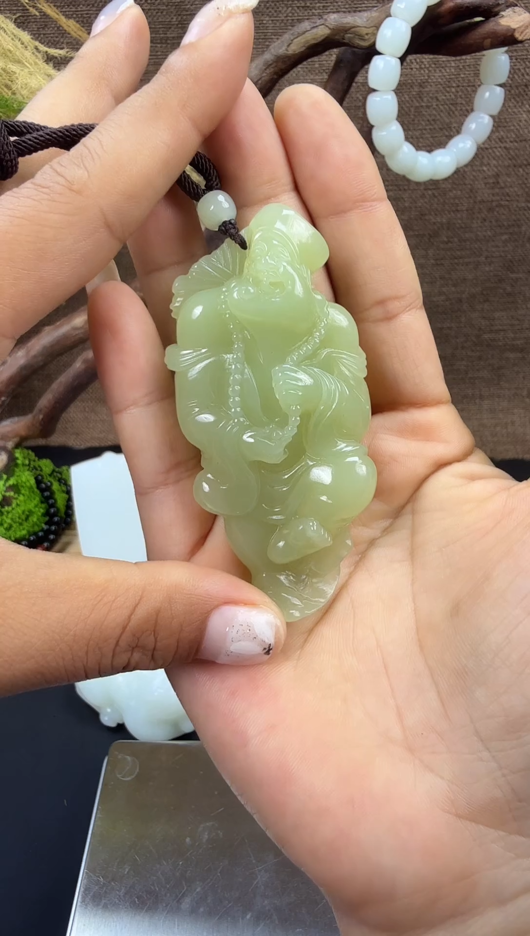 未镶嵌和田玉挂件和田玉