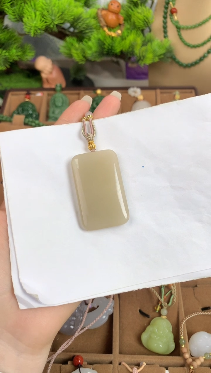 【闪购商品】和田玉未镶嵌颈饰吊坠