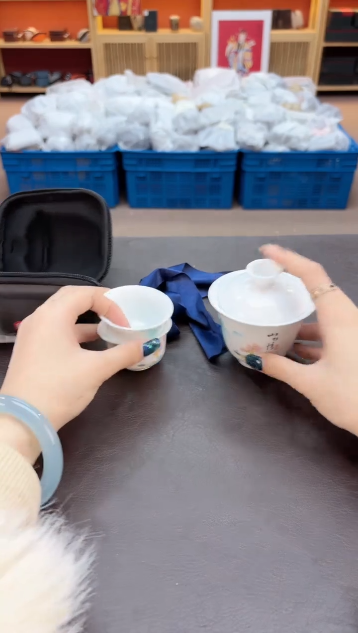 【闪购商品】摆件瓷SC1111111111