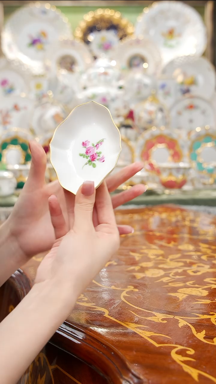 瓷米多家中古瓷器如图所示98