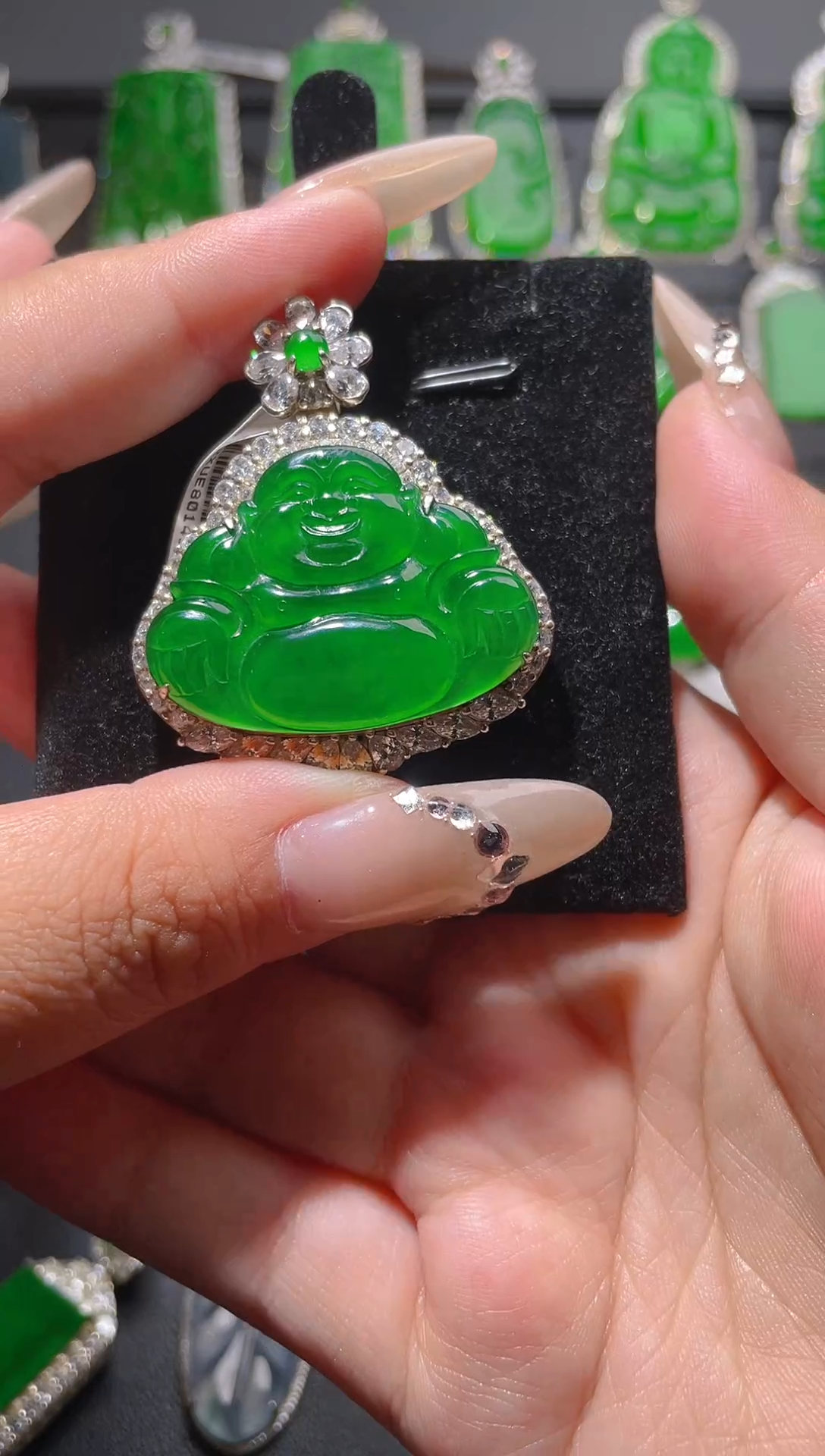 【闪购商品】翡翠颈饰未镶嵌天然A货翡翠