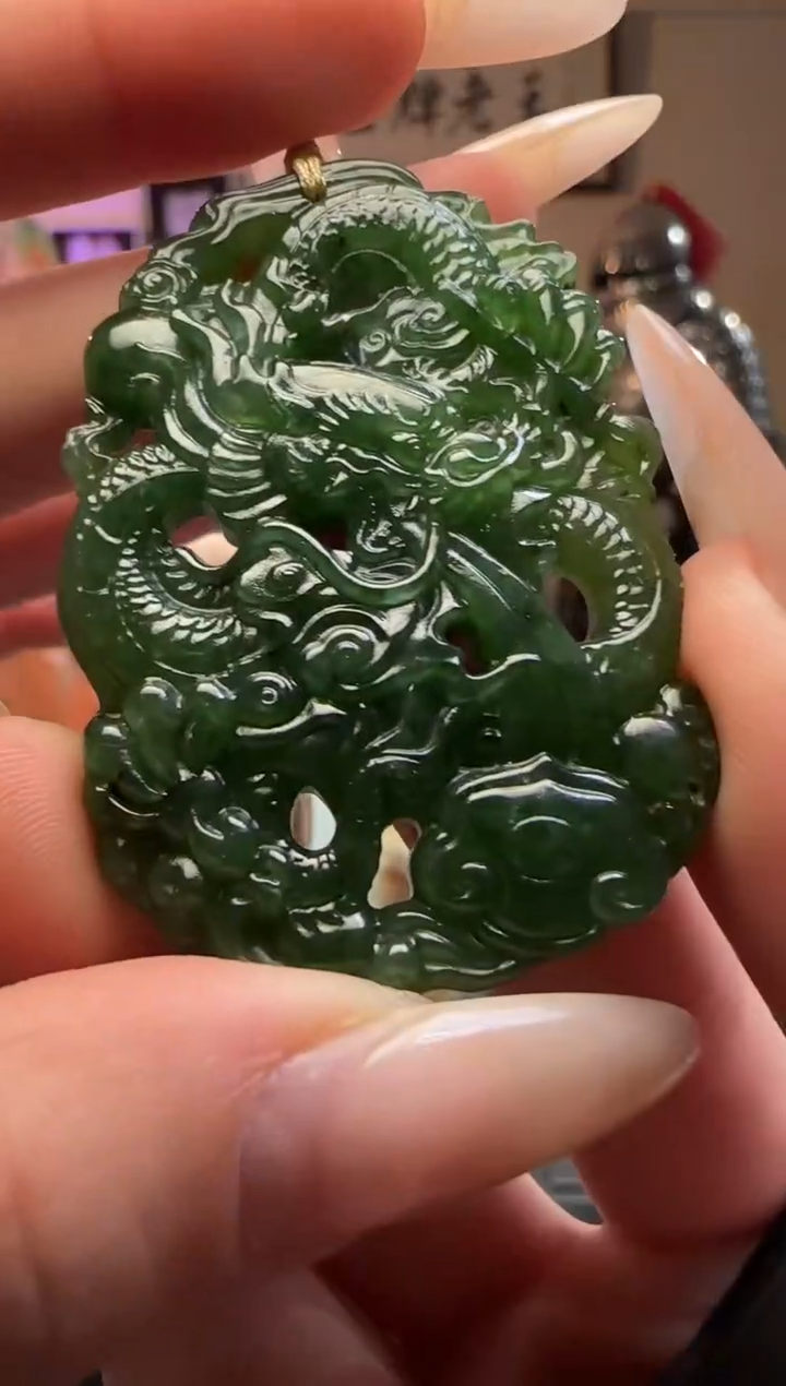 【闪购商品】和田玉碧玉龙牌未镶嵌吊坠