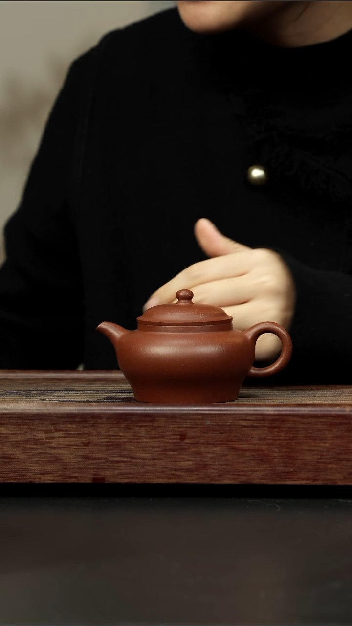 茶壶紫砂红降坡 高潘 180cc左右